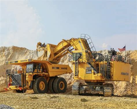 komatsu surface mining excavators